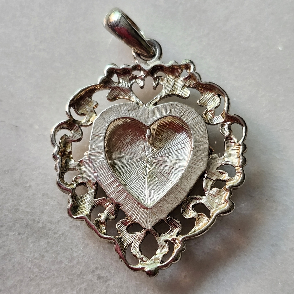 Elegant Silver Toned Heart Necklace with Teal Accent - Picture 2 of 4